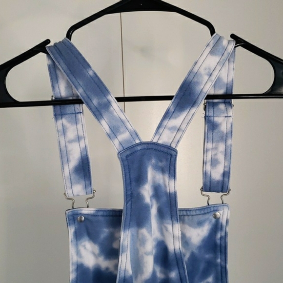 Funky Jordache blue & white tie dye overall jersey shorts - Picture 8 of 13